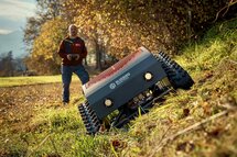 BLUEBIRD BUSH BOSS FM 23-53 Benzine Ruwterrein maaier